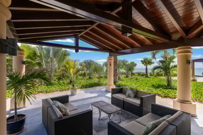 Luxury Villa Photo #62