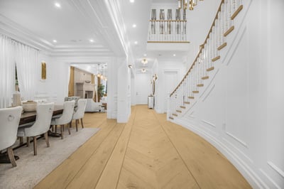 Luxury Villa Photo #22