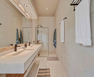 Luxury Villa Photo #41