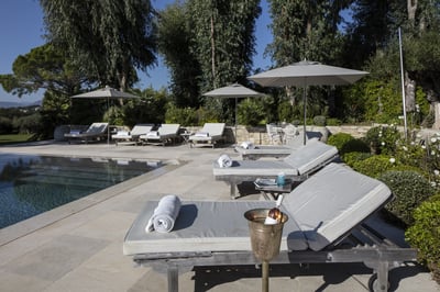 Luxury Villa Photo #7