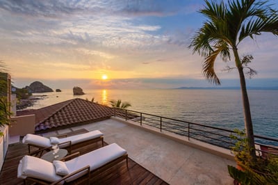 Luxury Villa Photo #12