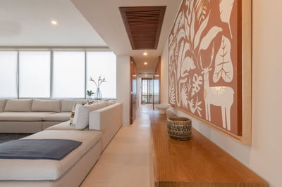 Luxury Villa Photo #20