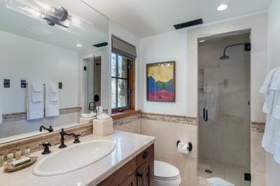 Luxury Villa Photo #25
