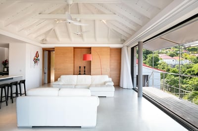 Luxury Villa Photo #26