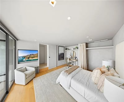 Luxury Villa Photo #42