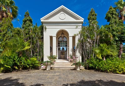 Luxury Villa Photo #6
