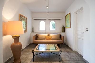 Luxury Villa Photo #45
