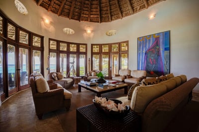 Luxury Villa Photo #19