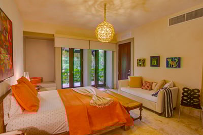 Luxury Villa Photo #36