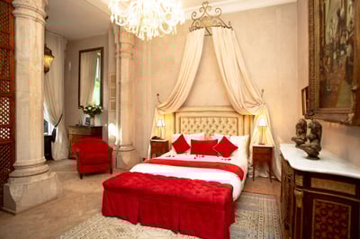 Luxury Villa Photo #35