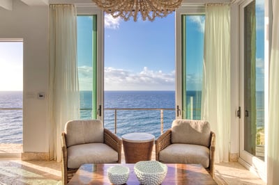 Luxury Villa Photo #10
