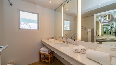 Luxury Villa Photo #66