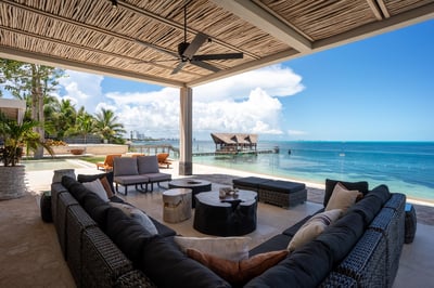 Luxury Villa Photo #25
