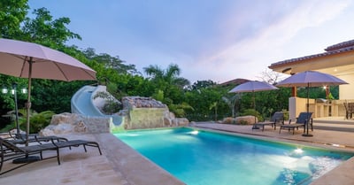 Luxury Villa Photo #3