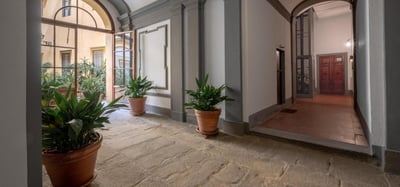 Luxury Villa Photo #13