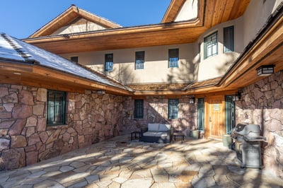 Luxury Villa Photo #37