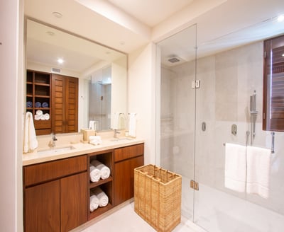 Luxury Villa Photo #23