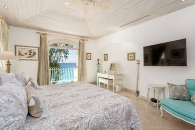 Luxury Villa Photo #14