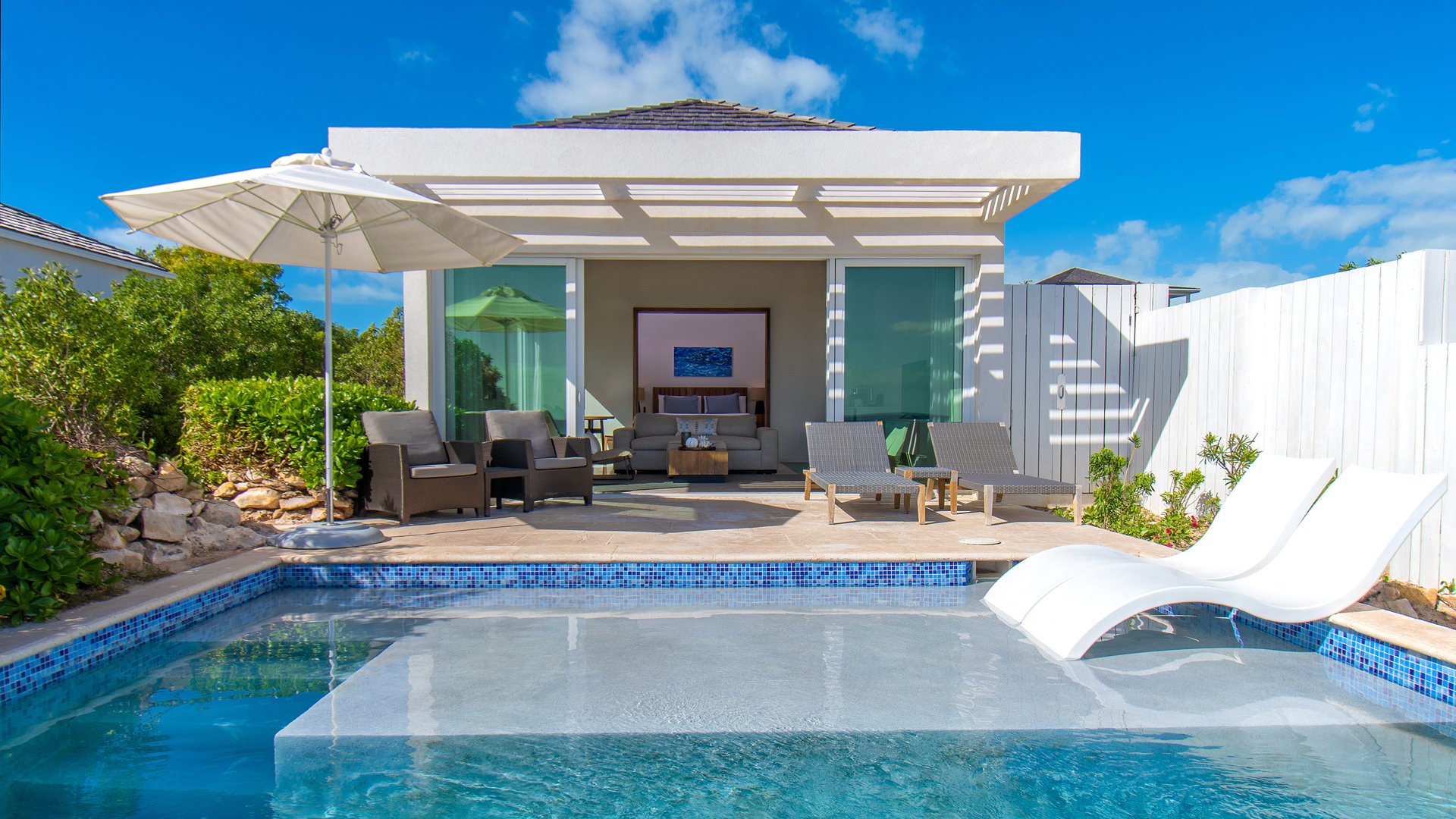Two Bedroom Beachfront Villa Suite - 2