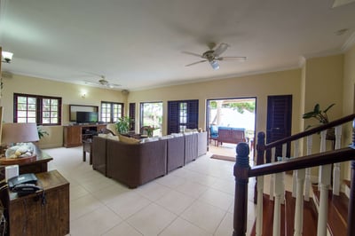 Luxury Villa Photo #13