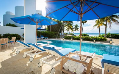 Luxury Villa Photo #7