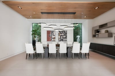 Luxury Villa Photo #25
