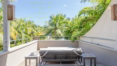 Luxury Villa Photo #19