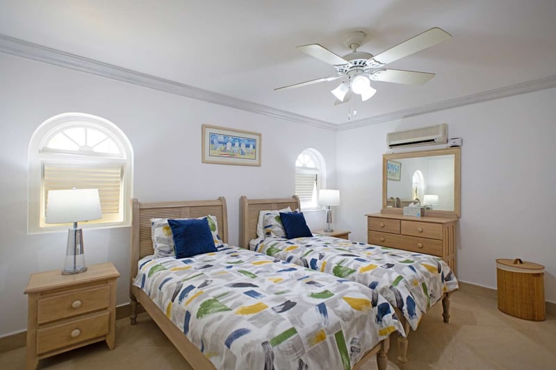 Forest Hills 33 | Paradise Villa