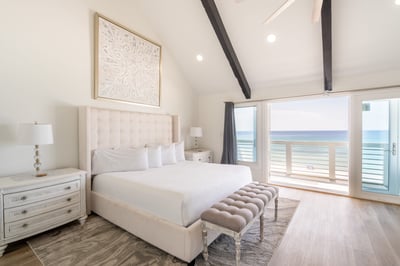 Luxury Villa Photo #14