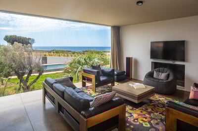 Luxury Villa Photo #47