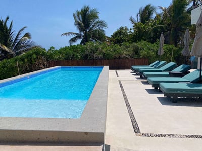 Luxury Villa Photo #2