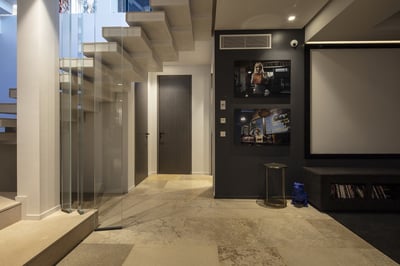 Luxury Villa Photo #37