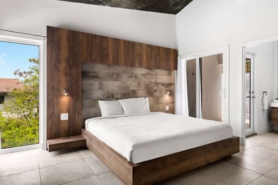 Luxury Villa Photo #26