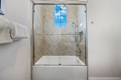Luxury Villa Photo #42