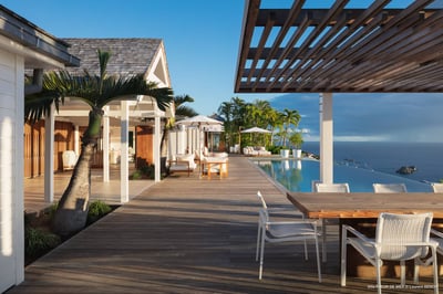 Luxury Villa Photo #6