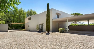 Luxury Villa Photo #34