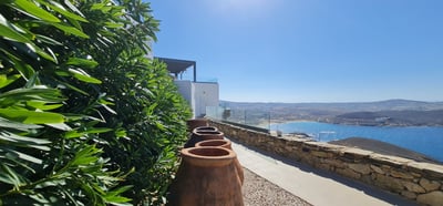 Luxury Villa Photo #13