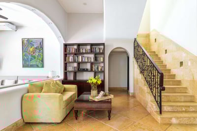 Luxury Villa Photo #33