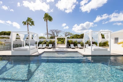 Luxury Villa Photo #12