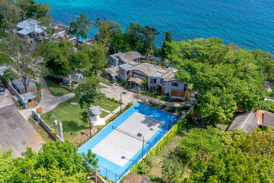 Luxury Villa Photo #57