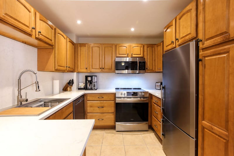 2 BDM Lanai Bungalow at Windsong Resort