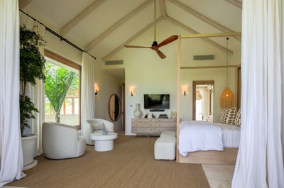 Luxury Villa Photo #53