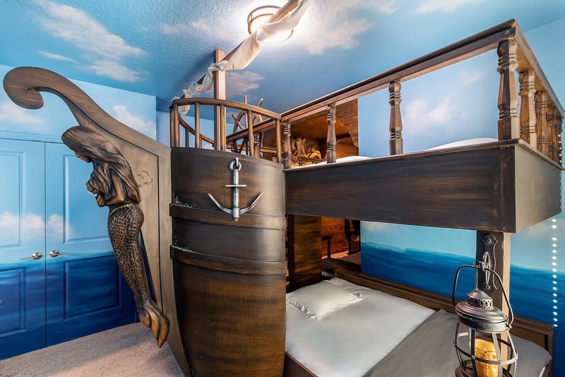 Bank Shot at Harbor Island Beach Club