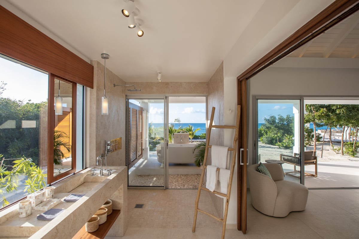 Villa Riviera
