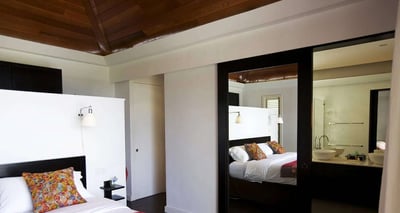 Luxury Villa Photo #15