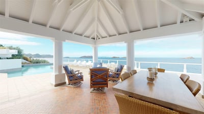 Luxury Villa Photo #10