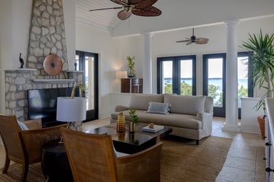 Luxury Villa Photo #9