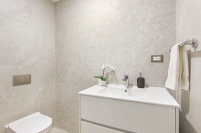 Luxury Villa Photo #57