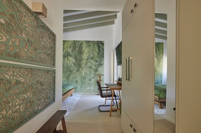 Luxury Villa Photo #27