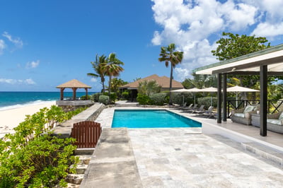 Luxury Villa Photo #6